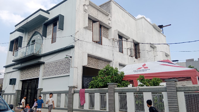 Masjid Ahsanu Maqiila